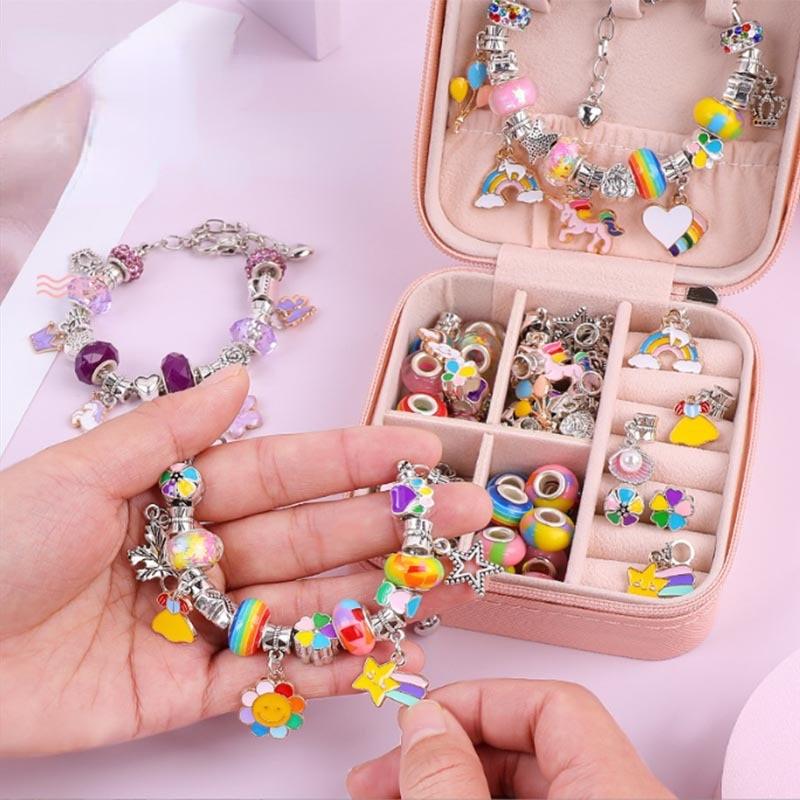 Pulseiras com Berloques Infantil Happy Child - Conjunto Completo com 67 Itens! - Purità Joias